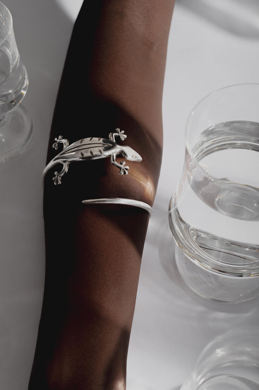 Carbúnculo Bangle