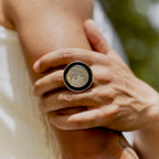 Moneda Ring
