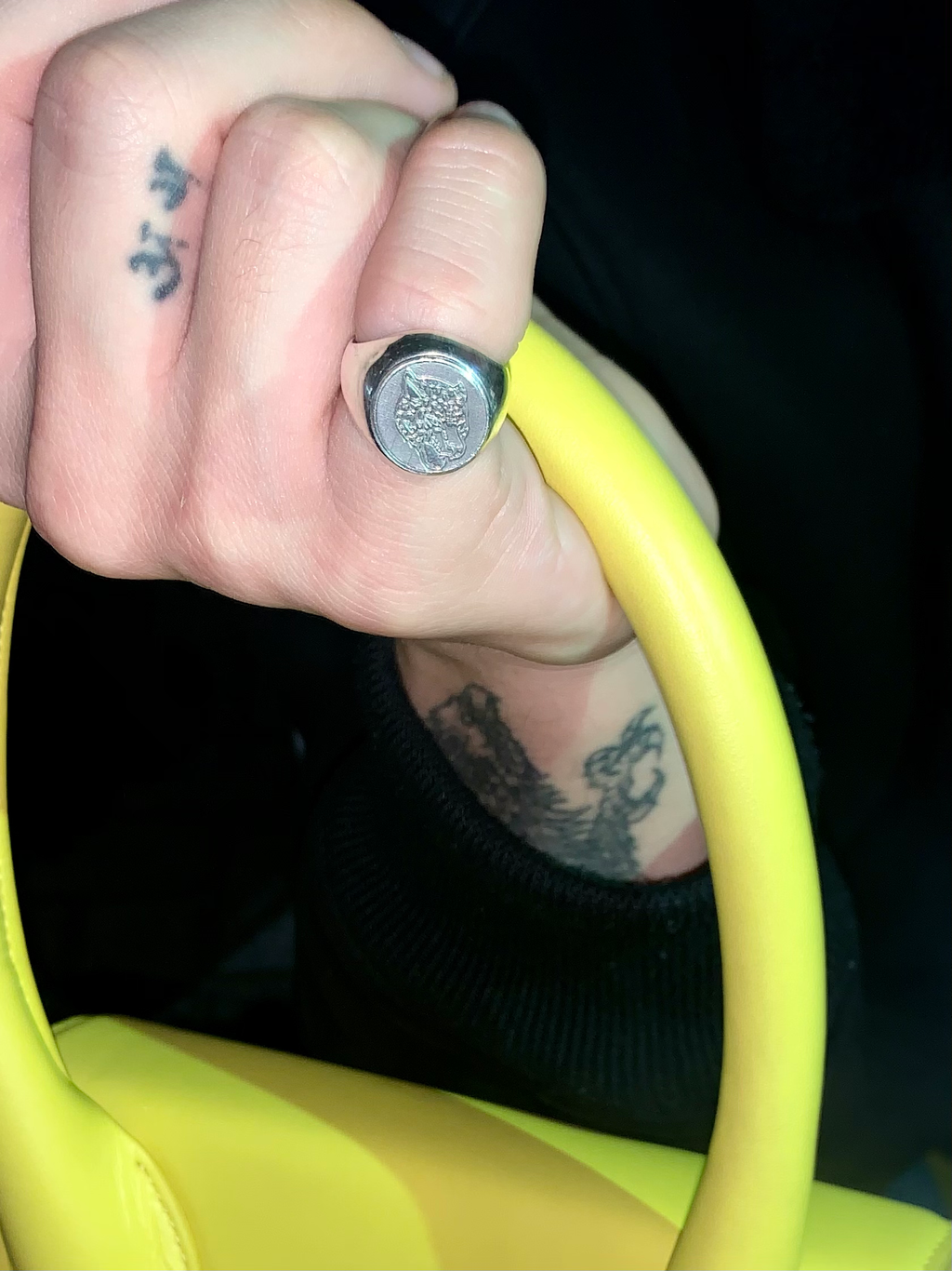 Moneté Ring