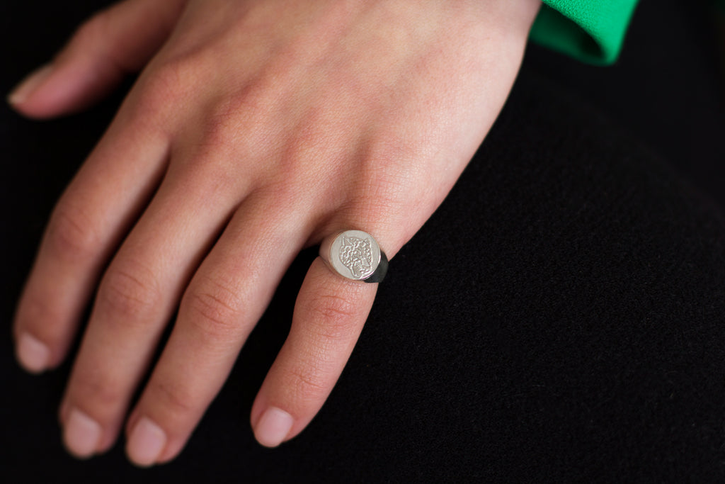 Moneté Ring